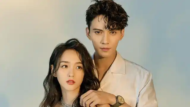 徐正溪何泓姗戏外重聚 《凤弈》cp也有神仙颜值!