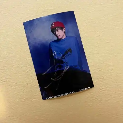 6969易烊千玺亲签 亲笔签名照