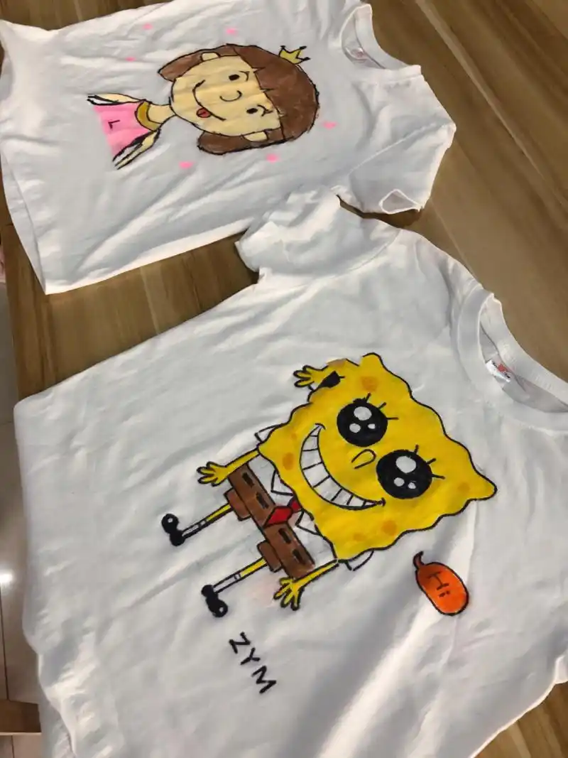 t恤手绘涂鸦,孩子们自己创作的t恤!