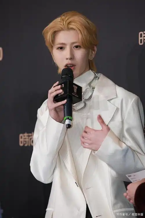 蔡徐坤为什么退出了跑男,其中有什么难言之隐?