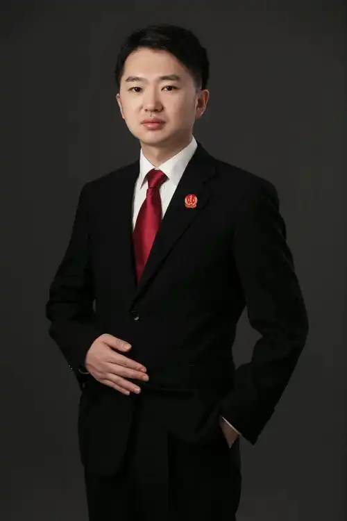 54特辑②一名青年法官的成长之路朱麒达