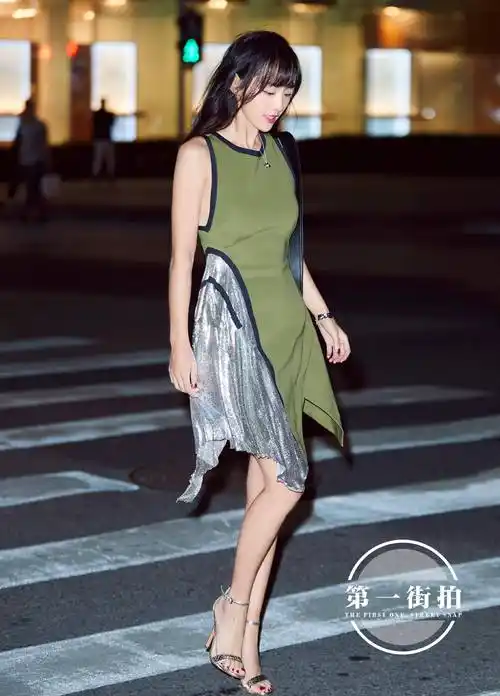 张嘉倪女神的高跟鞋_凉鞋_图片_明星