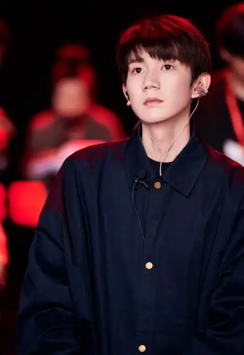 新一期我们的歌王源造型曝光