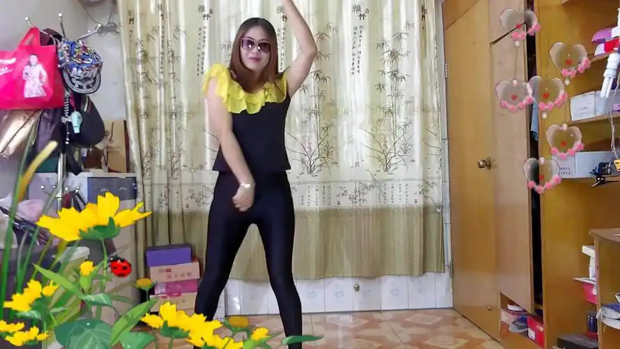 美多多广场舞:红玫瑰-舞蹈视频-搜狐视频