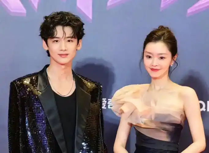 剩下的就是张艺兴,易烊千玺,王俊凯,王源,不过这4人目前都没有爆出