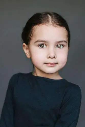 14个混血儿小孩,看看哪个地方的基因最强