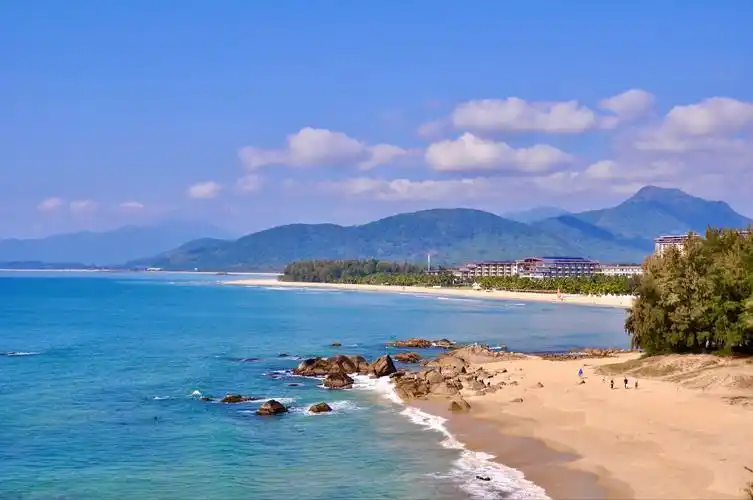 海南最美海滩之一……石梅湾