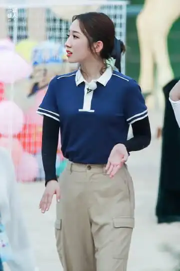 一顾倾人_meiqi1015:       #孟美岐录制奔跑吧