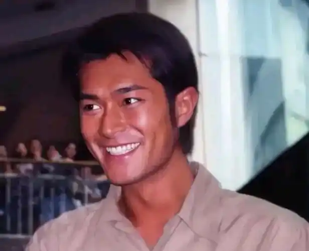 事实证明,除了太阳,没人能黑古天乐