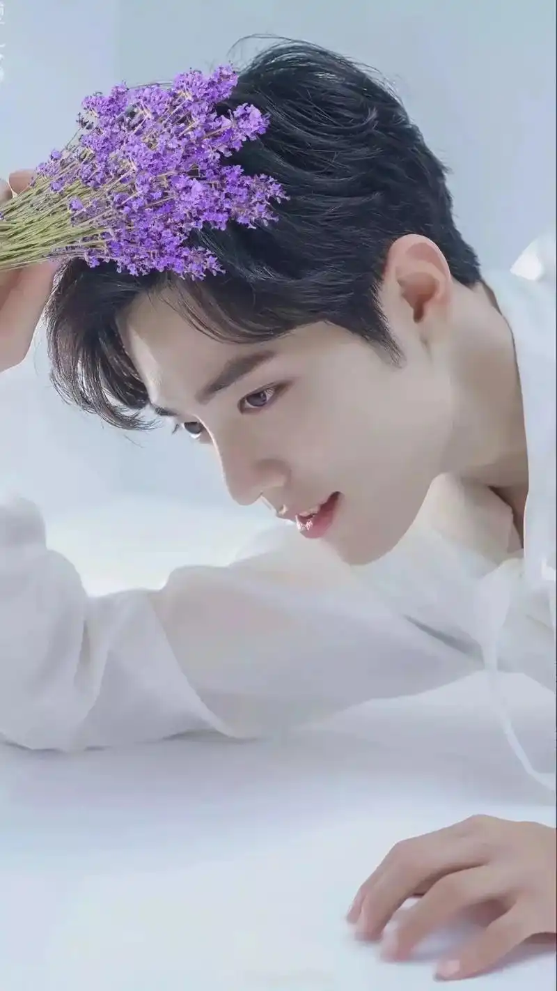 肖战#肖战平安喜乐健康顺遂 找了一些温柔的照片,再配一首温 - 抖音