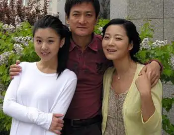 真情无限之养母生母李颖堕入红尘摇身变泼女