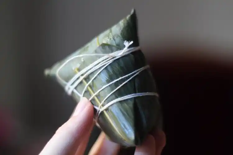 经典四角粽子包法的做法步骤图怎么做好吃