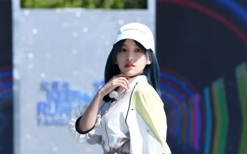 程潇奔跑吧奔跑吧时装周预告抢先看合集