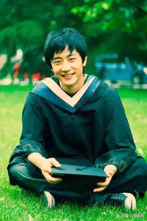 男儿当自强!黄轩:接连痛失3位至亲,如今是家里的顶梁柱