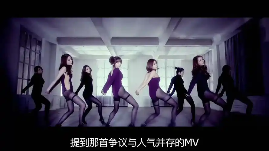 经历了成员替换后,最终凭借一首大尺度的《提线木偶》才摆脱籍籍无名