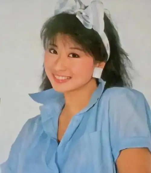 叶倩文:离开费翔,倾心朋友老公,丁克到老,她活得自在又坦荡