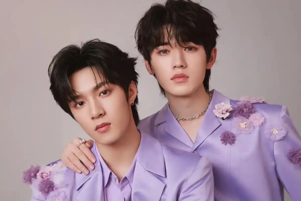 宋亚轩 #刘耀文#烟花升停在星夜图片 - 抖音