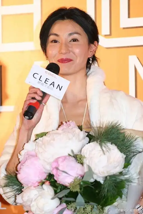 张曼玉这段表演严重失真:演技好,却用错了地方!