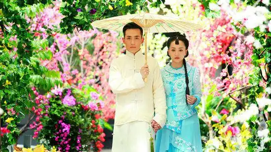 《情定三生》定档11月21日,随着开播时间越来越近,这部以曲折虐心剧情