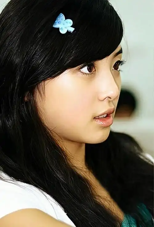 张含韵古早旧照