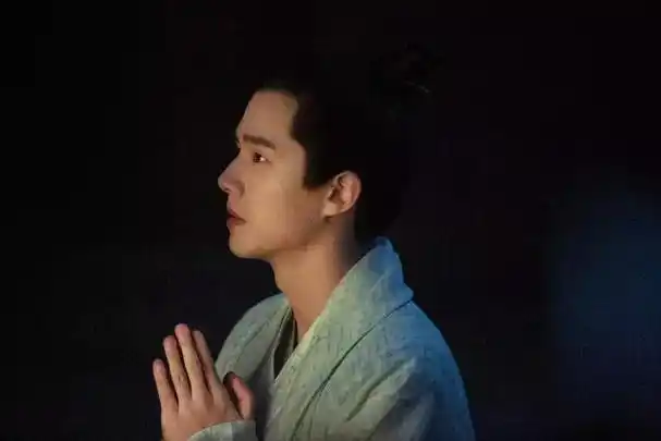 刘昊然是平顶山哪里的 不少网友都曾偶遇他回家过年 - 冷求网