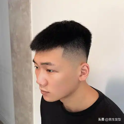 男生短发发型图片,男士两边铲短发型 - 老欧博客