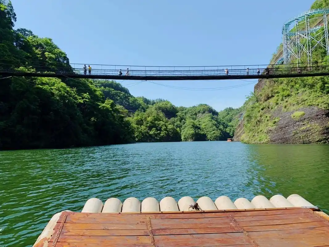 修水东浒寨风景区 我是假期出游,这个景点知名度并不高,也是近三年才