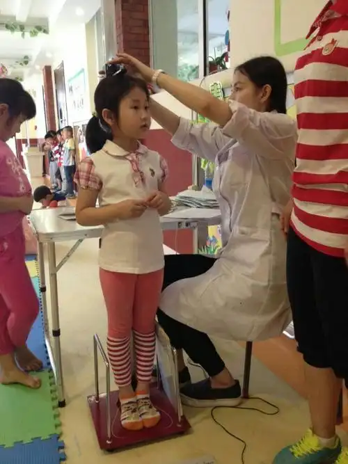 巩华北科幼儿园幼儿体检