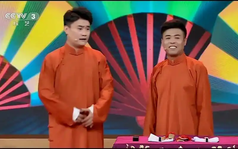 相声吴南言王志博一改成名金牌喜剧班