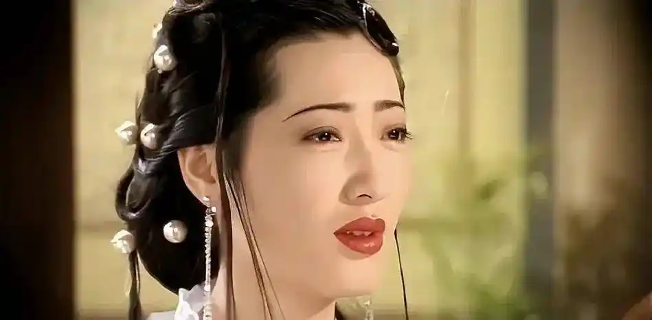 与金城武,苏有朋,朱茵等人合作后《泡不到的女人》,成为备受瞩目的