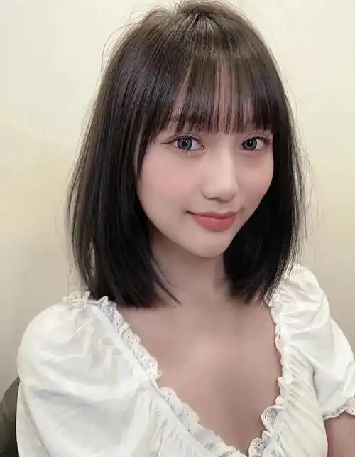 女生中发减龄蓬松锁骨发免打理必备初恋头