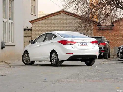 北京现代 朗动 2015款 1.6l 手动领先型