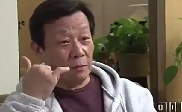 69岁视帝寇世勋一妻一妾两儿两女晚年还有贤妻在侧