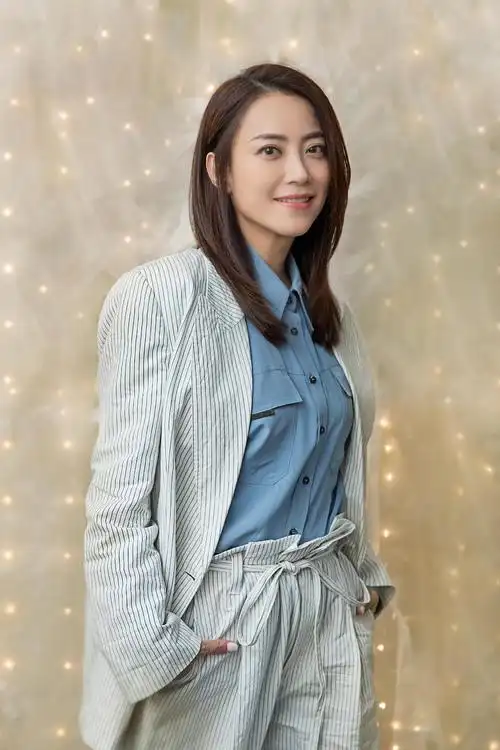 霍汶希的颜真的是长在了我的心尖上(不定期更新