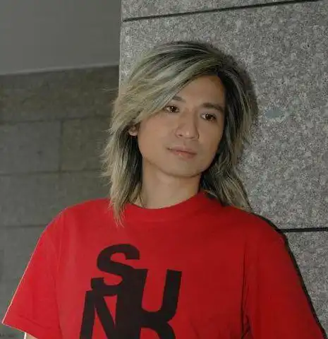 著名香港乐坛鬼才,他的婚姻,却是那么的不尽人意_叶世荣_beyond_摇滚