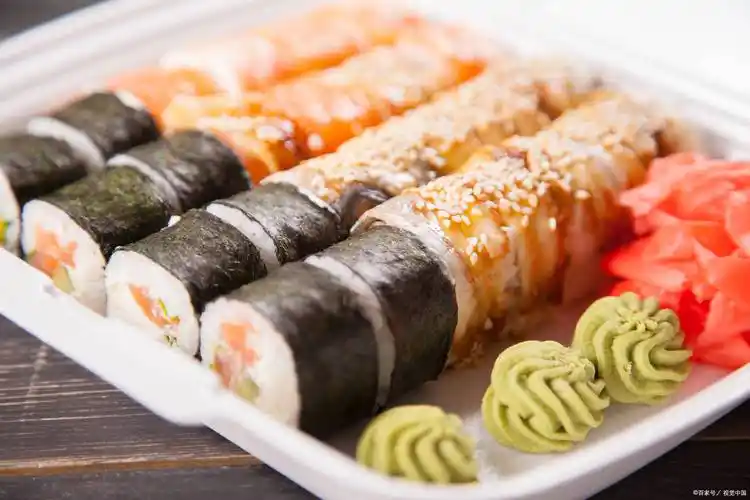 8款寿司卷合集|寿司卷不失败配方15_海苔_材料_黄瓜