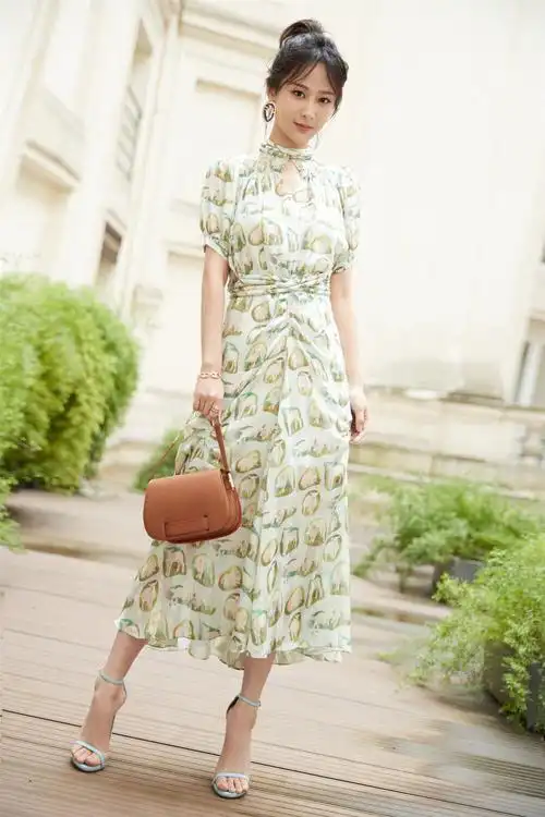 2017巴黎时装周九月街拍:杨紫(越来越美的小猴子77(67 70 67