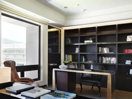 高档简约风格书房书架实景图