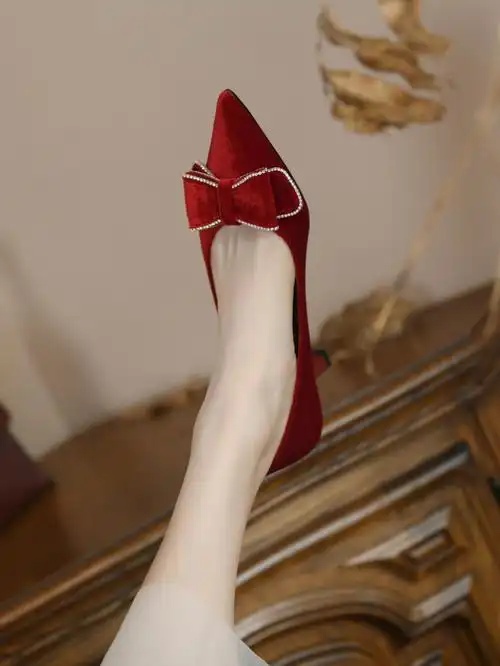 红色高跟鞋真的是巨显白婚鞋伴娘鞋推荐款