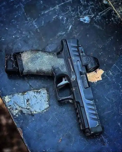 瓦尔特手枪图集严谨认真的德国人枪械美学上也一直挺厉害