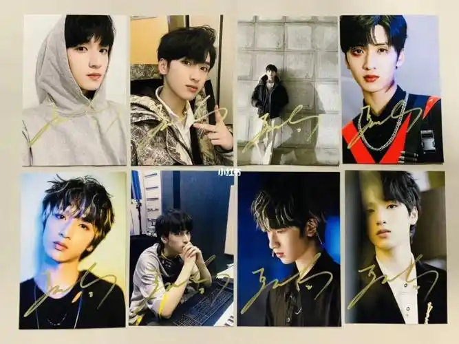 严浩翔签名照库存合集