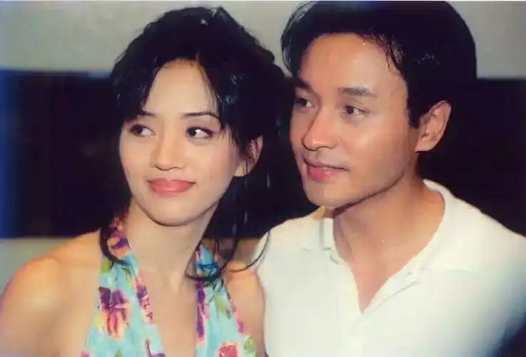 [爱娃]梅艳芳,在红尘中摇曳凋落的女人花