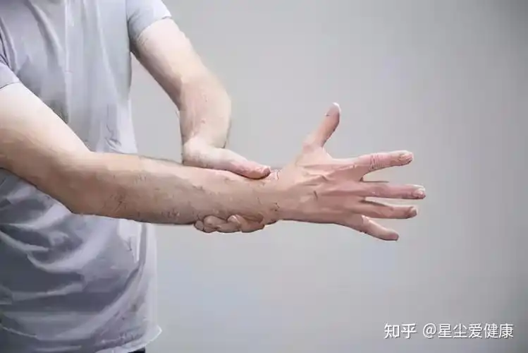 重症肌无力危害大及时治疗是关键