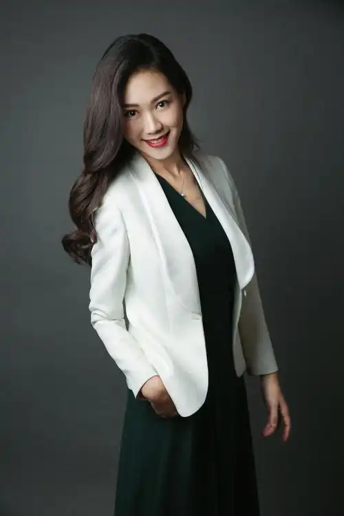 深圳广播电影电视集团-主持人:单舒然