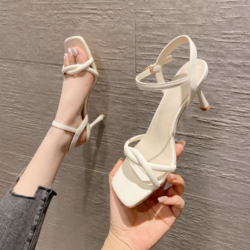 一字带扣高跟鞋2023夏露趾方头法式细跟气质白色中跟不累脚凉鞋女