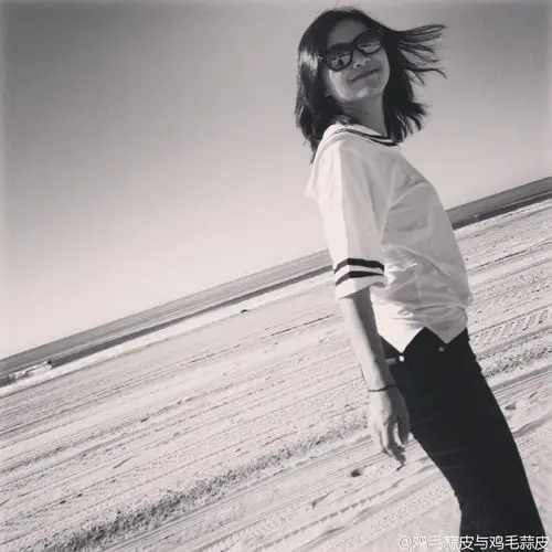 徐静蕾不结婚到底招谁惹谁了?她很幸福,你凭什么不祝福!