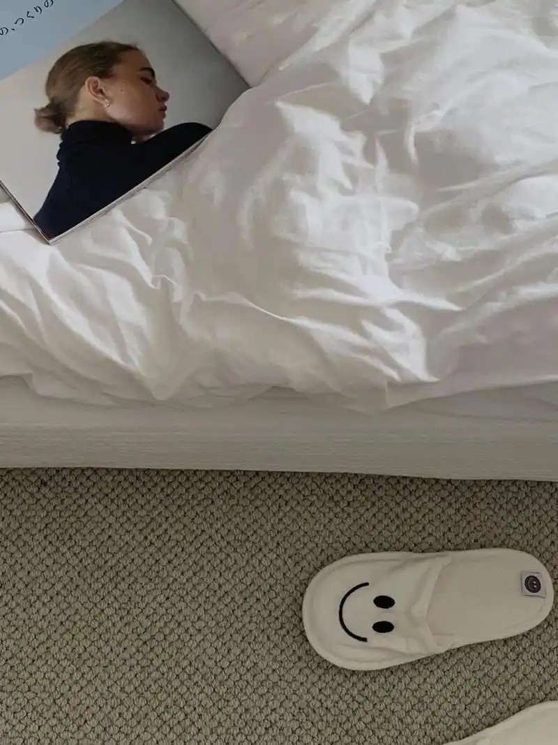 ins风小众高级感壁纸