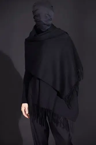 网站地图 男装 中老年男装 中老年棉衣 黑色披风男 > 黑色斗篷披风男