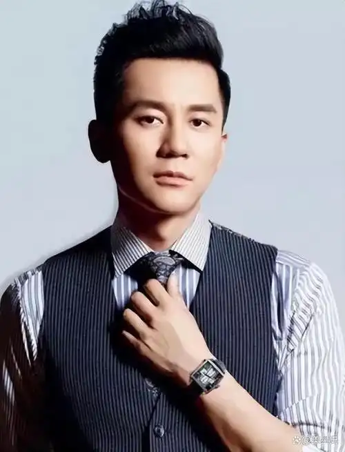 45岁年龄30岁身体!李晨体脂率惊人,保养秘籍曝光引网友围观