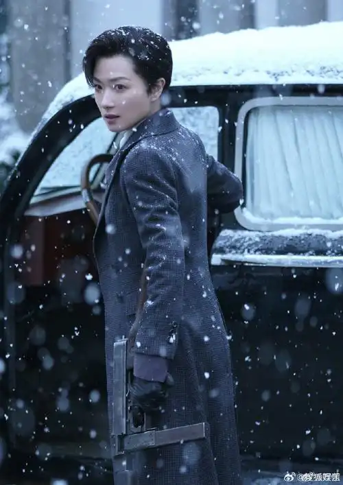 万茜给苏雅露方嘉树配乐红玫瑰##万茜攒的民国剧本杀局好上头